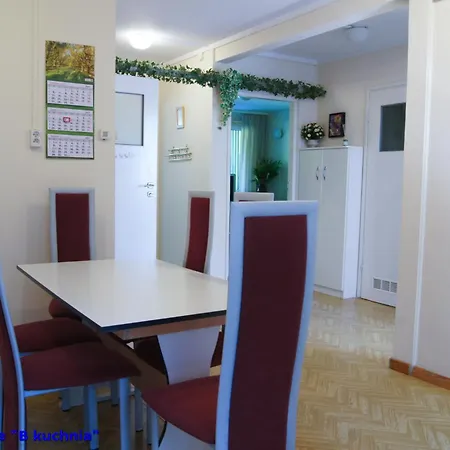 Dom Na Osiedlu Na Stoku 14 W Nadolu 度假居 *